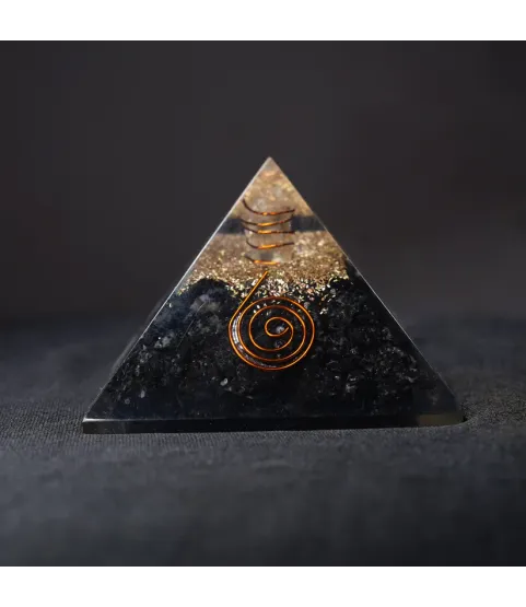 Black Tourmaline Orgonite Pyramid (3x3)