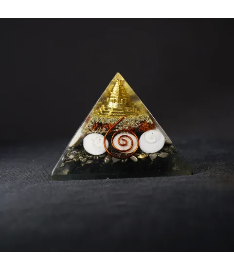 Pyrite Laxmi Yantra Orgonite Pyramid (3x3)